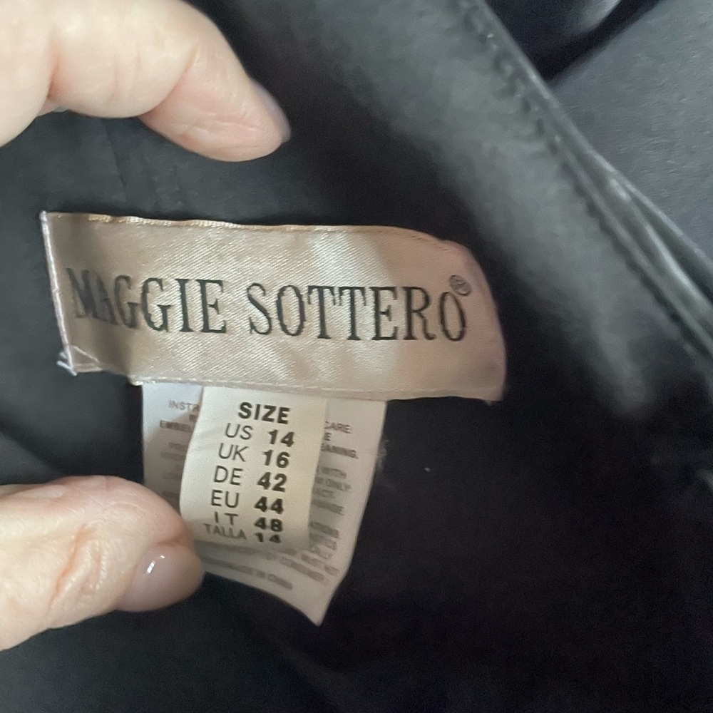 Maggie Sottero Black Formal Dress - Picture 5 of 5